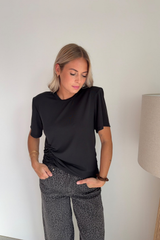 Blouse froissée dans le bas Noir