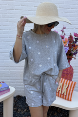 SHORT GRIS À MARGUERITES