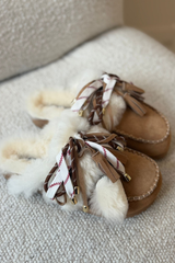Colors of california Laced up sabot sheepskin fur
