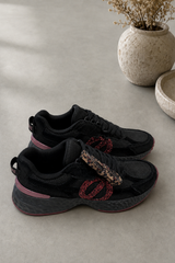 No Name Carter Runner – Black / Black / Red