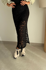 Jupe en dentelle noir