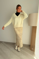 Jupe en dentelle beige