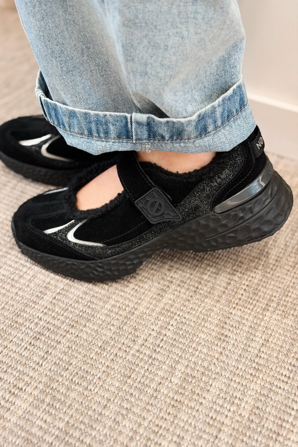 No Name Carter Babies – Black / Black