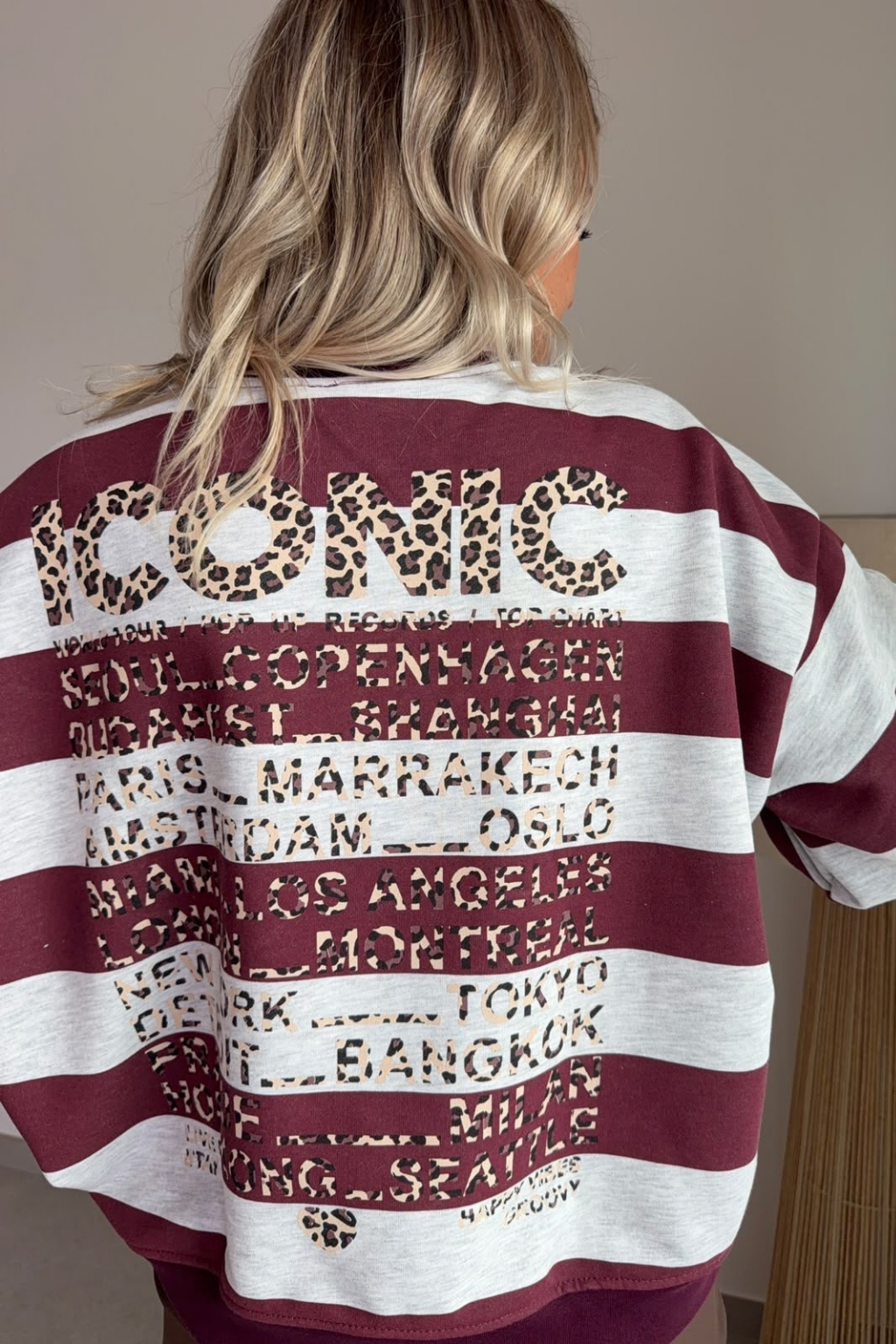 Pull iconic ligné bordeaux