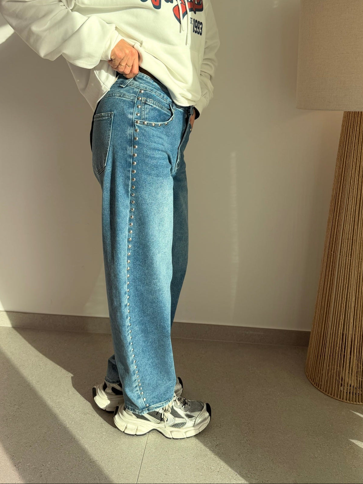 Jeans ballon à clous