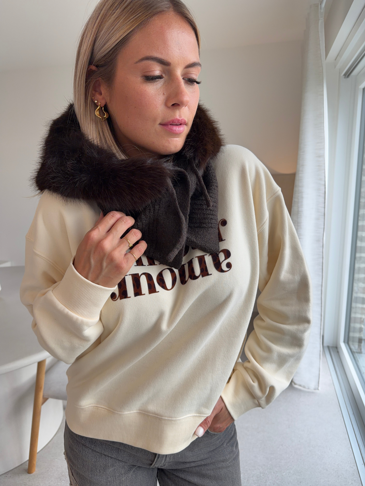 Cagoule en fourrure marron