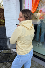 Kway claude jaune