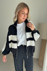 Gilet noir et blanc