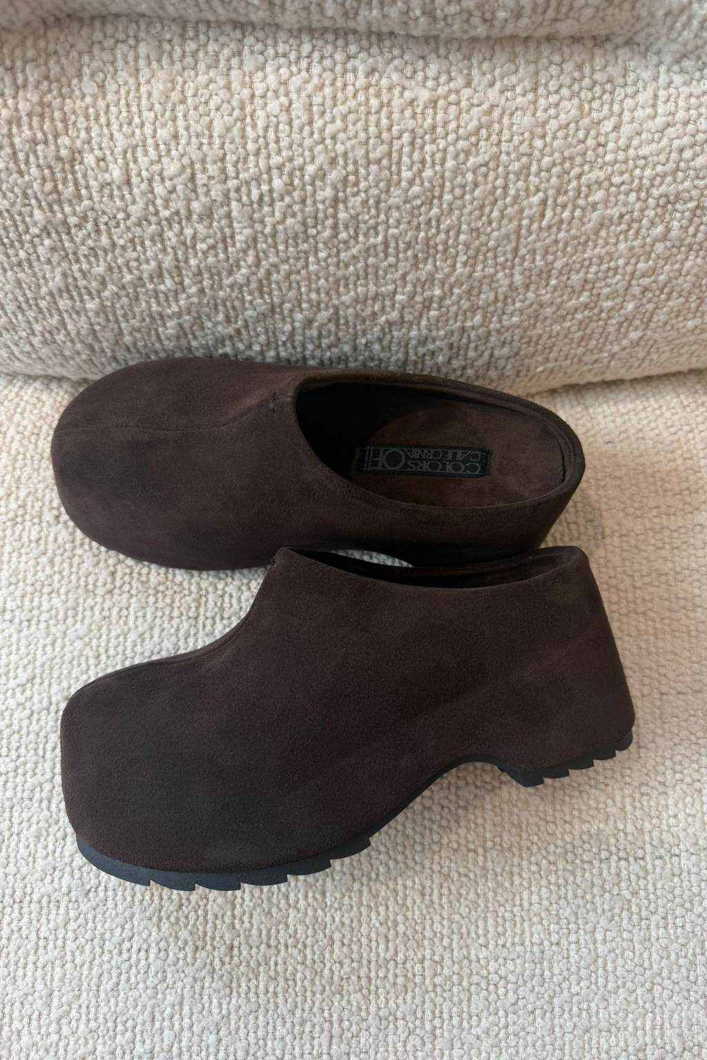 Colors of california Cow suede clog choco