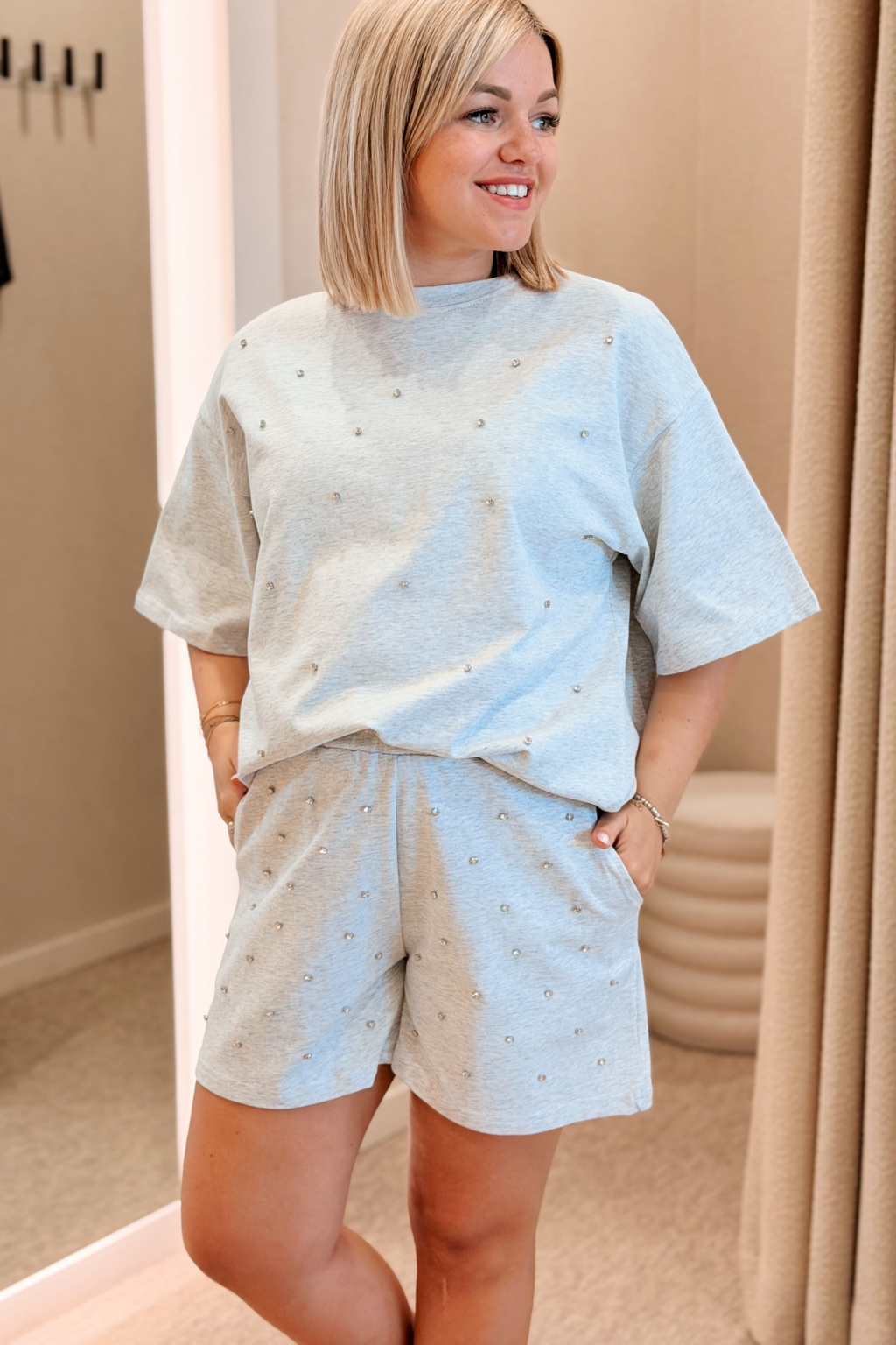 Ensemble gris brillant