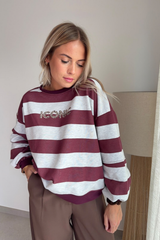 Pull iconic ligné bordeaux