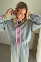 Pulls gris-rose