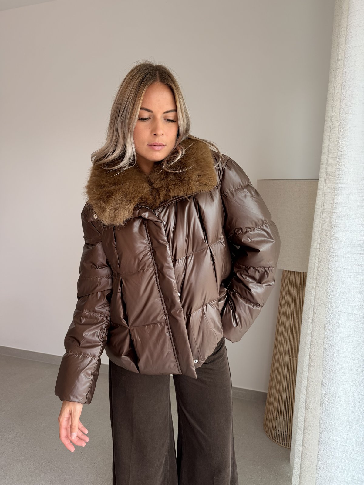 Doudoune col fourrure marron