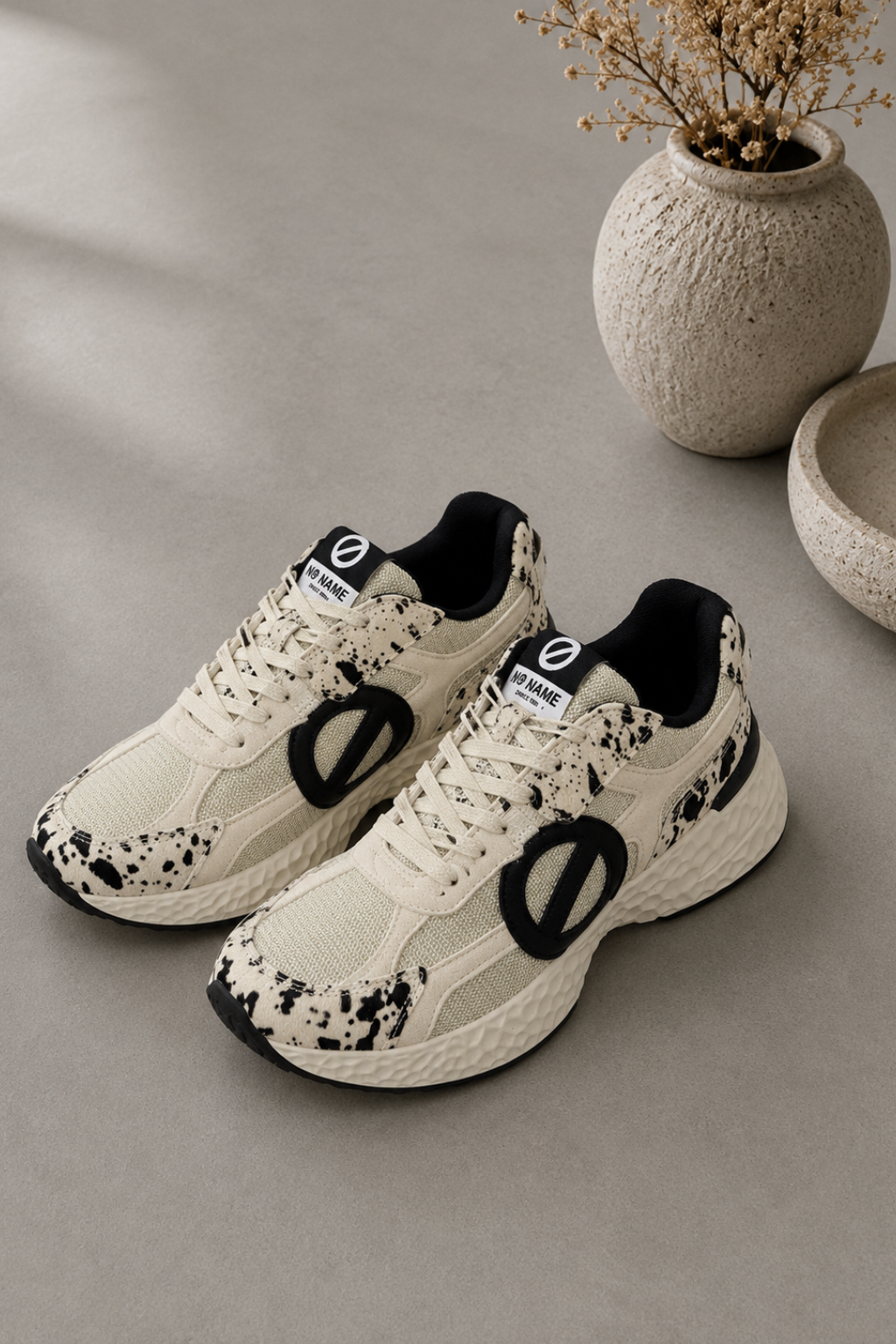 No Name Carter Runner – Cream / Milk / Black