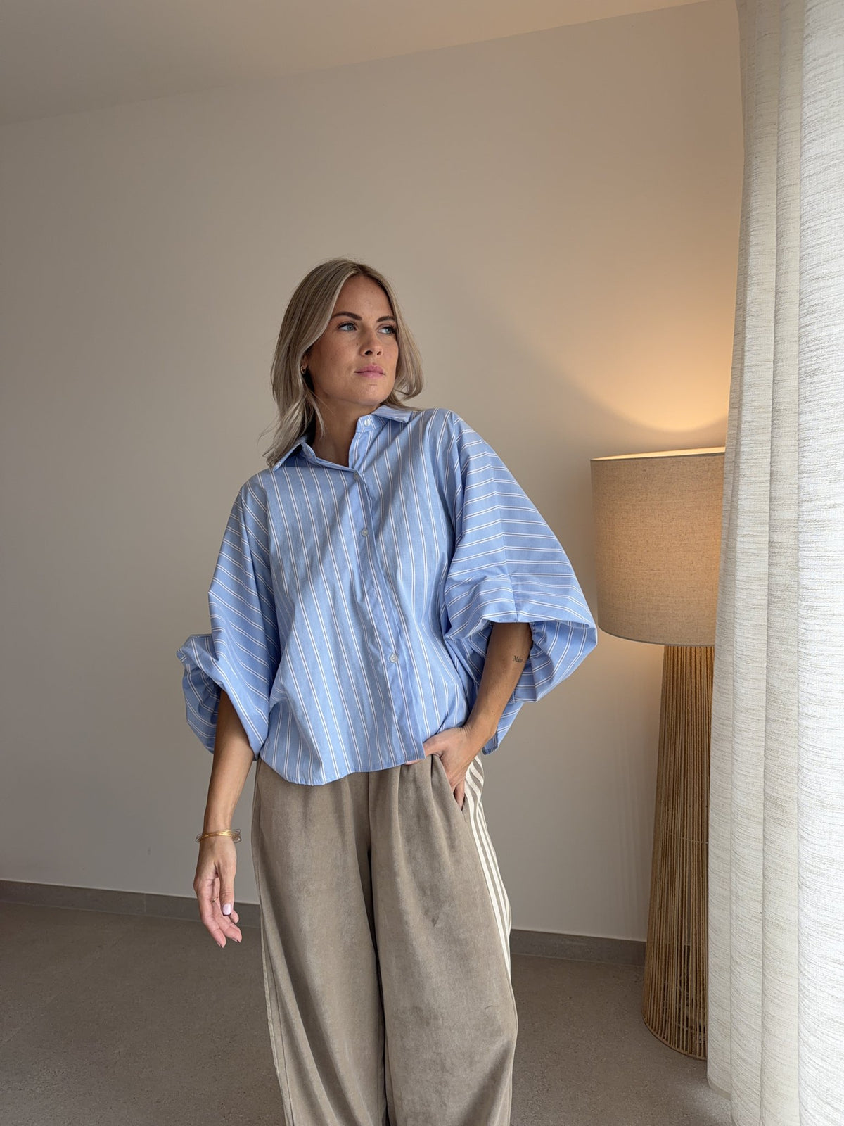 Chemise rayée bleu et blanc manches 3/4