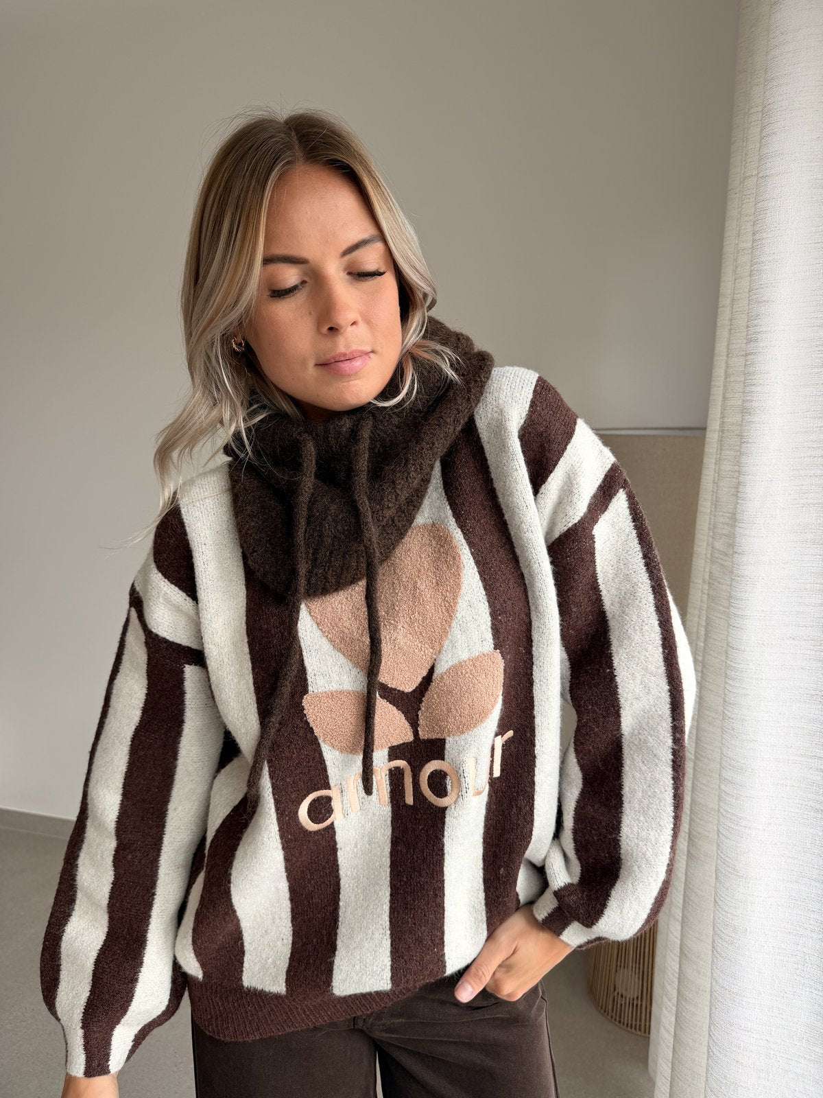 Pull Amour choco et beige