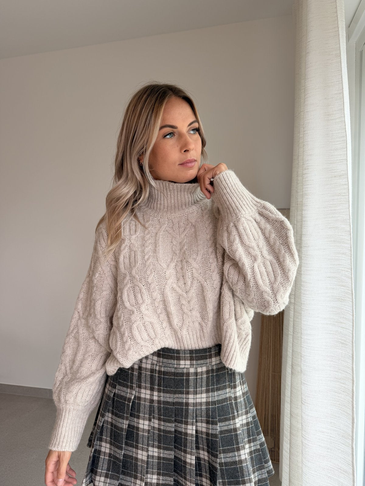 Pull Hilde beige