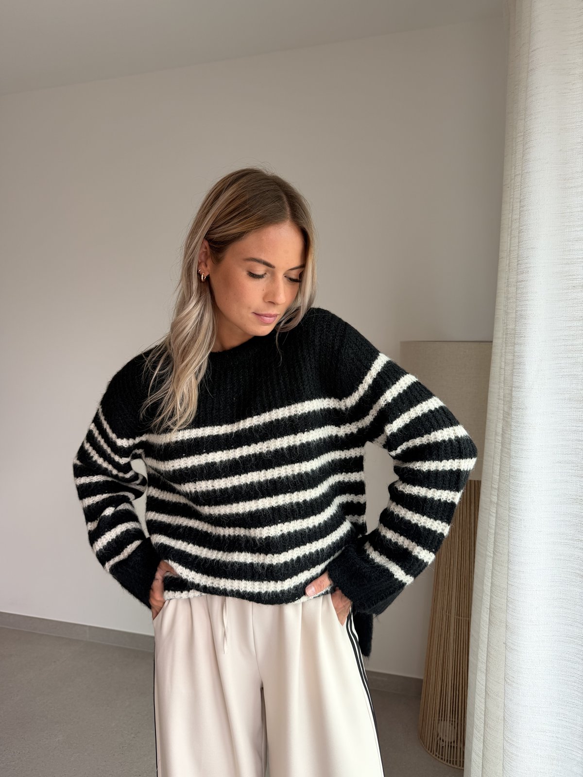 Pull Maggie noir et beige